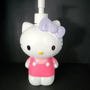 Hello kitty soap or lotion dispencer